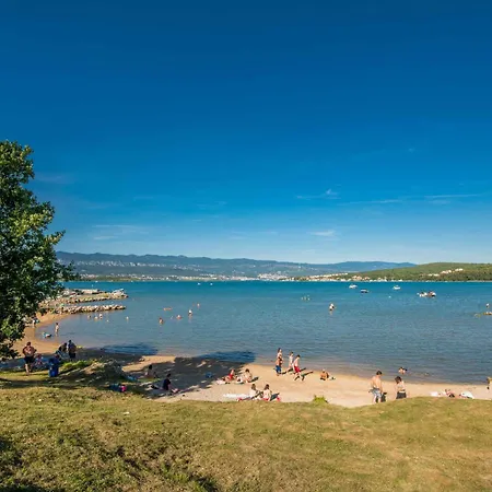 Beachfront In Cizici-insel Krk 57974 Apartmán